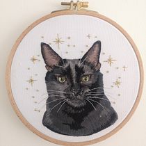 My project for course: Embroidered Pet Portraits: The Thread Painting Technique. Embroider, Naturalistic Illustration, and Textile Design project by ezvova - 08.08.2023