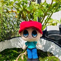 Mi proyecto del curso: Amigurumis: personas tejidas a crochet. Arts, Crafts, To, Design, Fiber Arts, Crochet, Amigurumi, and Textile Design project by alicia_torrentera - 08.09.2023