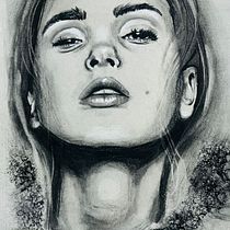 Three Muses. Ilustração tradicional, Artes plásticas, Desenho, Desenho de retrato, Desenho realista, e Desenho artístico projeto de Deborah Quin - 07.08.2023