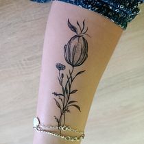 Mój projekt z kursu: Techniki tatuażu: cieniowanie pepper shading. Ilustração tradicional, e Desenho de tatuagens projeto de Dominika Jaskółka - 11.08.2023
