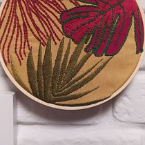 Mi proyecto del curso: Bordado con aguja: crea una composición vegetal. Un projet de Illustration traditionnelle, Broderie, Théorie des couleurs , et Design textile de undianor - 13.08.2023