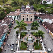 Mi proyecto del curso: Filmación con dron DJI Mavic Mini en Concepción, Antioquia, Colombia | Agosto de 2023. Film, Video, TV, Film, Filmmaking, Outdoor Photograph, and Video Editing project by Mauricio Marín Pérez - 08.14.2023