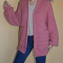 Mi proyecto del curso: Crochet: diseña y teje prendas de estilo romántico. Design de moda, Tecido, DIY, Crochê, e Design têxtil projeto de Melania Andriani - 16.08.2023