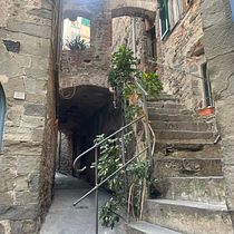 Il mio progetto del corso: Disegno architettonico espressivo con pennarelli colorati. Sketching, Drawing, Architectural Illustration, Sketchbook & Ink Illustration project by Simona Repetto - 08.18.2023