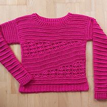 My project for course: Introduction to Crochet Short Rows for Clothing. Fashion Design, Fiber Arts, DIY, and Textile Design project by Aurélia Trinquier - 08.20.2023