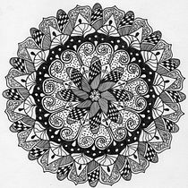 Mi proyecto del curso: El arte de dibujar mandalas: crea patrones geométricos. Drawing & Ink Illustration project by Yuo Cz - 08.20.2023