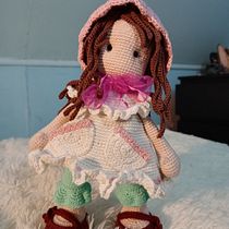 Mi proyecto del curso: Elaboración de muñecas amigurumi románticas. Un proyecto de Artesanía, Diseño de juguetes, Tejido, Crochet, Amigurumi y Diseño textil de Nicoll Campos Escobar - 21.08.2023