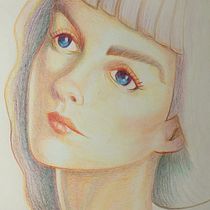 Mi proyecto del curso: Dibujo de retratos llamativos con lápices de colores. Drawing, Portrait Drawing, Sketchbook, and Colored Pencil Drawing project by Samantha Nuñez - 08.21.2023