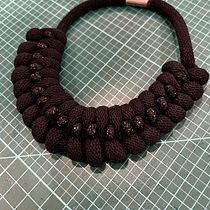 My project for course: Rope Jewelry for Beginners: Make Your Own Necklaces. Un progetto di Artigianato, Design di gioielli, Macramè e Textile Design di Alison Lee - 21.08.2023