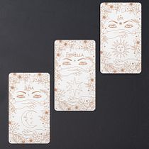Mi proyecto del curso: Creación de barajas de cartas ilustradas. Un projet de Design , Illustration traditionnelle, Design graphique, Illustration numérique , et Narration de Maria Florencia Acosta Garrido - 21.08.2023
