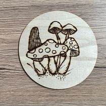 My project for course: Pyrography 101: Woodburning Illustration Techniques. Projekt z dziedziny Trad, c, jna ilustracja, Craft i DIY użytkownika shachi_118 - 23.08.2023