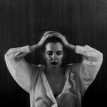 Il mio progetto del corso: Ritratto fotografico attraverso superfici traslucide. Un projet de Photographie, Postproduction photographique, Photographie de portrait, Photographie de studio, Photographie numérique , et Photographie artistique de Valeria De Vita - 01.06.2023