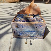 Meu projeto do curso: Autômatos de madeira: dê vida a esculturas com movimento. Character Design, Sculpture, To, Design, Art To, s, and Woodworking project by Célia Göpfert - 08.24.2023