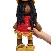Benvenuta Monica  Ein Projekt aus dem Bereich H, werk, Weben, Crochet, Amigurumi und Textildesign von uzzi_ artist - 24.08.2023