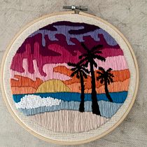 Mi proyecto del curso: Bordado: diseño y colores abstractos. Artesanato, Bordado, e Tecido projeto de yadvenegas - 25.08.2023
