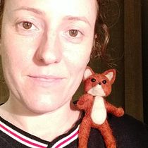 Meu projeto do curso: Feltragem com agulha: criação de personagens com lã e agulha. Artesanato, Design de brinquedos, Feltragem com agulha, e Design têxtil projeto de marthahitner - 09.07.2023