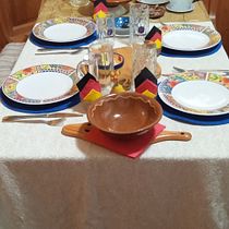 Mi proyecto del curso: Estilismo de mesa: combina vajillas de forma única "Fiesta de la cerveza". Ceramics, Arts, Crafts & Interior Decoration project by Pepa - 09.25.2023