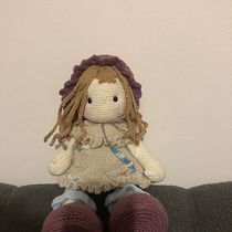 Mi proyecto del curso: Elaboración de muñecas amigurumi románticas Ein Projekt aus dem Bereich H, werk, Spielzeugdesign, Weben, Amigurumi und Textildesign von Leidy Castañeda - 28.08.2023