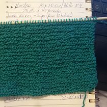 Mi proyecto del curso: Tejido de punto para prendas infantiles. Fashion Design, Fiber Arts, DIY, Knitting, and Textile Design project by mafalda_pamela - 08.30.2023
