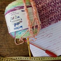 Mi proyecto del curso: Crochet: diseña prendas y patrones con tejido circular. Projekt z dziedziny Projektowanie dodatków, Projektowanie mod,  Tkactwo i DIY użytkownika Giovanna Hernández - 30.08.2023
