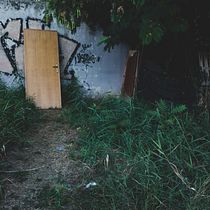 Il mio progetto del corso: Street photography con smartphone: colore e composizione. Photograph, Social Media, Mobile Photograph, Outdoor Photograph, Documentar, Photograph, Lifest, and le Photograph project by Elena Cataneo - 09.04.2023