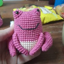 Mi proyecto del curso: Crochet: crea y transforma tus amigurumis. Arts, Crafts, To, Design, Fiber Arts, DIY, Crochet, Amigurumi, and Textile Design project by Virginia García Diaz - 09.05.2023