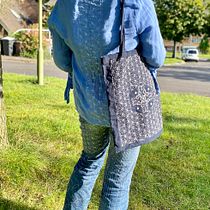 My project for course: Introduction to Japanese Sashiko Stitching. Un projet de Broderie, Art textile, DIY, Upc, cling , et Design textile de Evelina Dee-Shapland - 05.09.2023