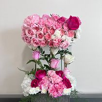 Mi proyecto del curso: Diseño y creación de composiciones florales. Un progetto di Interior design, Paesaggismo, Interior Design, DIY e Design floreale e vegetale di Yeli Quintero - 06.05.2022