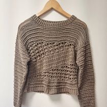 My project for course: Introduction to Crochet Short Rows for Clothing. Fashion Design, Fiber Arts, DIY, and Textile Design project by sylviamania - 09.14.2023