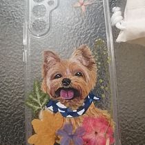 Mi proyecto del curso: Técnicas básicas de prensado botánico y pintura.. Un progetto di Artigianato, Belle arti, Collage, DIY e Design floreale e vegetale di carolinagudelo_81 - 14.09.2023