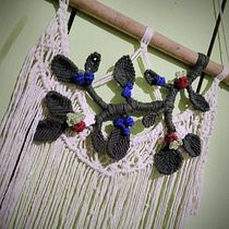 Meu projeto do curso: Macramê 3D: crie uma tapeçaria botânica. Un proyecto de Artesanía, Interiorismo, Tejido, Macramé y Diseño textil de franvaloskilima - 14.09.2023