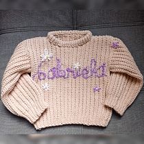 Mi proyecto del curso: Crochet: crea prendas con una sola aguja. Fashion Design, Fiber Arts, DIY, Crochet, and Textile Design project by Mateo Lezcano - 09.15.2023