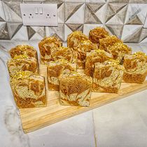 My project for course: Introduction to Artisanal Soapmaking. Een project van Craft y DIY van Kishma Louis - 15.09.2023