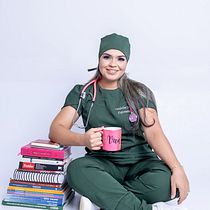 Fotos de Formatura. Photograph, Fashion Photograph, Portrait Photograph, and Studio Photograph project by reinaldoidvisual - 09.17.2023