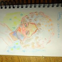 Meu projeto do curso: Desenho de retratos vibrantes com lápis de cor. Drawing, Portrait Drawing, Sketchbook, and Colored Pencil Drawing project by patriciacmoreira21 - 09.21.2023
