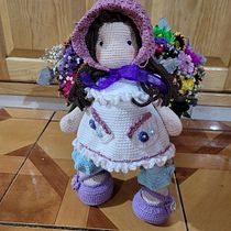 My project for course: Design and Crochet Romantic-Style Amigurumi Ein Projekt aus dem Bereich H, werk, Spielzeugdesign, Weben, Crochet, Amigurumi und Textildesign von Teresa De Martinez - 21.09.2023