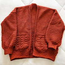 Mi proyecto del curso: Crochet: diseña y teje prendas de estilo romántico. Design de moda, Tecido, DIY, Crochê, e Design têxtil projeto de Nayda Aguilera Venegas - 24.09.2023