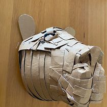My project for course: Cardboard Sculptures for Beginners. Character Design, Arts, Crafts, Fine Arts, and Sculpture project by Renata Coelho Biancardi - 09.29.2023