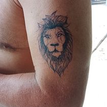 Mi proyecto del curso: Técnicas de tatuaje: sombreado con pepper shading. Ilustração tradicional, e Desenho de tatuagens projeto de Rocio Esmeralda Meraz Escalante - 05.10.2023