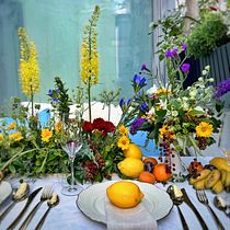 Mi proyecto del curso: Diseño y creación de composiciones florales. Un progetto di Interior design, Paesaggismo, Interior Design, DIY e Design floreale e vegetale di Grismeiry Aza de Nippe - 02.10.2023