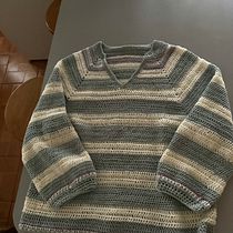 Mi proyecto del curso: Top-down: prendas a crochet de una sola pieza. Fashion Design, Fiber Arts, DIY, Crochet, and Textile Design project by Ruby Sanhueza Butorovich - 10.07.2023