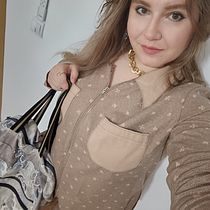 Mi proyecto del curso: Introducción al estilismo de moda Ein Projekt aus dem Bereich Modedesign von Andreea Iordache - 07.10.2023