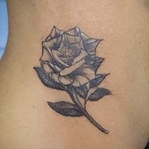 Mi proyecto del curso: Tatuaje botánico con puntillismo. Ilustração tradicional, Desenho de tatuagens, Ilustração botânica, e Design projeto de emamunz - 10.11.2023