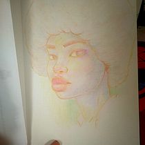 Il mio progetto del corso: Ritratti vivaci con matite colorate. Drawing, Portrait Drawing, Sketchbook, and Colored Pencil Drawing project by Layla Bottelli - 10.12.2023