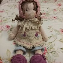 Mi proyecto del curso: Elaboración de muñecas amigurumi románticas. Un proyecto de Artesanía, Diseño de juguetes, Tejido, Crochet, Amigurumi y Diseño textil de marinacorrealetelier - 13.10.2023