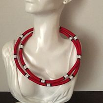 Il mio progetto del corso: Gioielli in corda per principianti: crea le tue collane. Un progetto di Design di gioielli, Macramè e Textile Design di sofiasiragusa80 - 13.10.2023