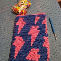Mi proyecto del curso: Introducción al tapestry. Un proyecto de Diseño de complementos, Pattern Design, Tejido, Crochet y Diseño textil de Estefania Iglesia Parapar - 13.10.2023
