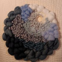 "Moonglow", My project for course: Circular Weaving for Colorful Wall Decor. Arts, Crafts, Interior Design, Pattern Design, Fiber Arts, Weaving, and Textile Design project by tootsweet_2 - 09.27.2023