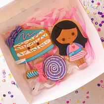 Mi proyecto del curso: Decoración de galletas con royal icing para principiantes. Design, Painting, and DIY project by Dani Rivera - 10.13.2023