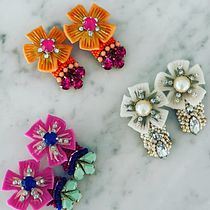 Mi proyecto del curso: Bisutería floral con arcilla polimérica para principiantes. Design de acessórios, Artesanato, Design de joias, Design de moda, e DIY projeto de Maria Agustina Bauque - 15.10.2023